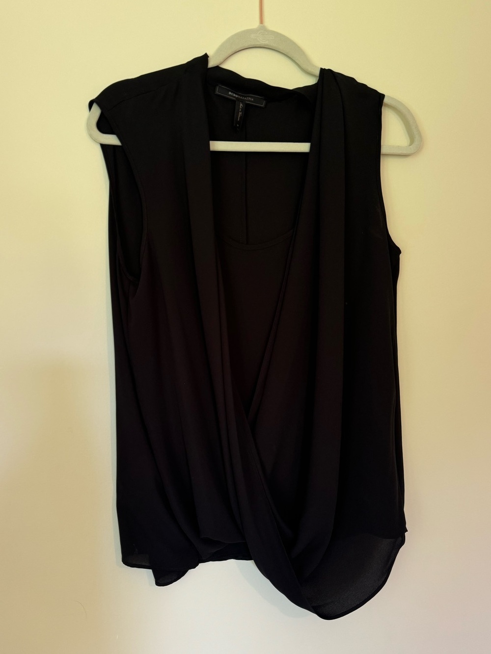BCBGMaxAzria Top